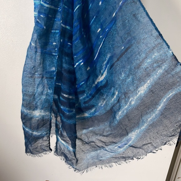 Scarf - Picture 3 of 4